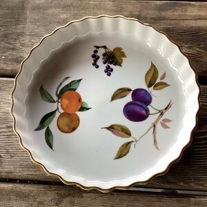 Royal Worcester Vintage Evesham Gold Flan Dish
